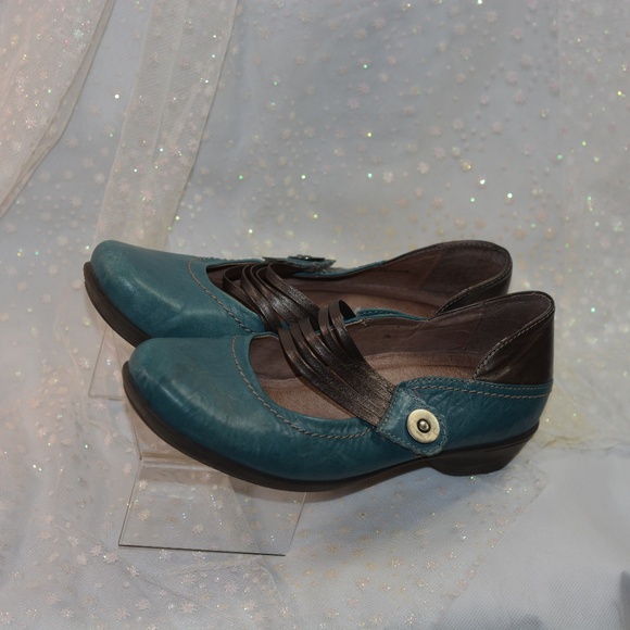 Dromedaris Blue Leather Mary Jane Style Shoes Sz 41 NWOT # B-157 - Picture 4 of 8